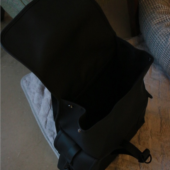 Rains Rucksack Cargo Waterproof Black Backpack - Picture 5 of 10